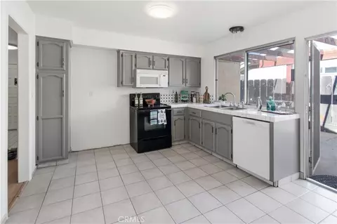 Kitchen - 42 Sunset Ct, Merced, CA 95340 photo 1 of 1