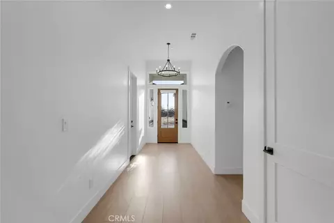 Entry Way - 3394 Banbury, Merced, CA 95340 photo 2 of 3