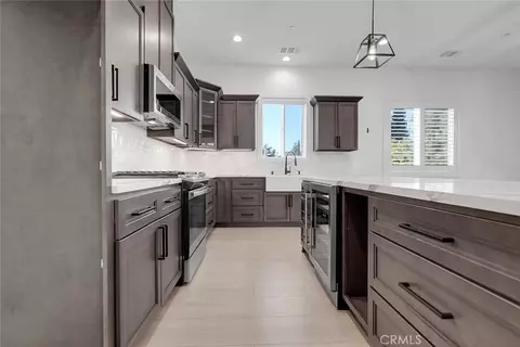 Kitchen - 3394 Banbury, Merced, CA 95340 photo 3 of 4