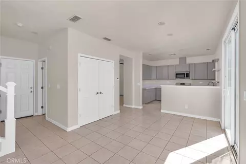 Entry Way - 520 Beckman Way, Merced, CA 95348 photo 1 of 4