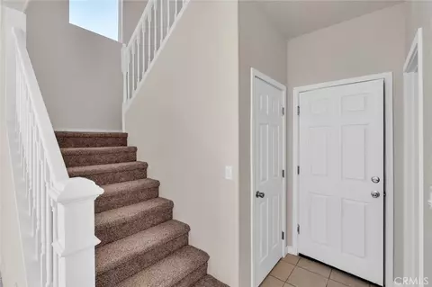 Entry Way - 520 Beckman Way, Merced, CA 95348 photo 3 of 4