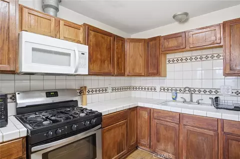 Kitchen - 9207 Ayala Ct, Planada, CA 95365 photo 2 of 2
