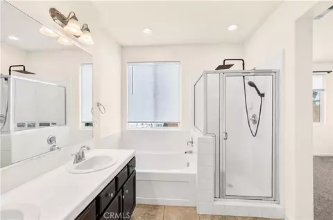 Bath - 4395 Strathmore, Merced, CA 95348 photo 1 of 5