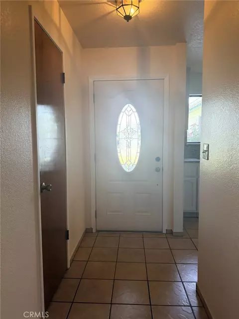 Entry Way - 33 E Wallis, Gustine, CA 95322 photo 1 of 3