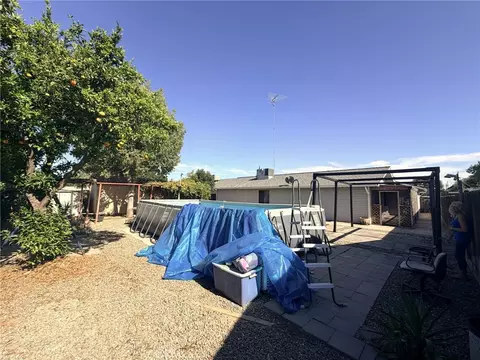 Exterior - 33 E Wallis, Gustine, CA 95322 photo 5 of 13