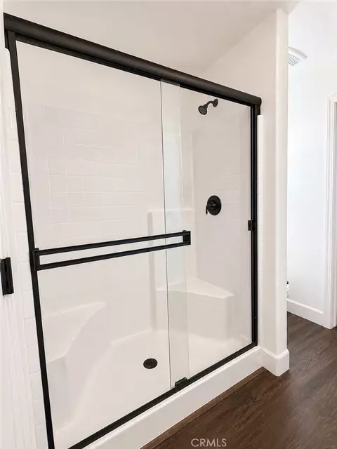 Bath - 5082 Palisade, Merced, CA 95348 photo 5 of 8