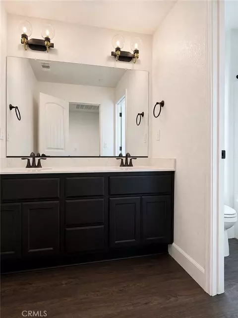 Bath - 5082 Palisade, Merced, CA 95348 photo 7 of 8