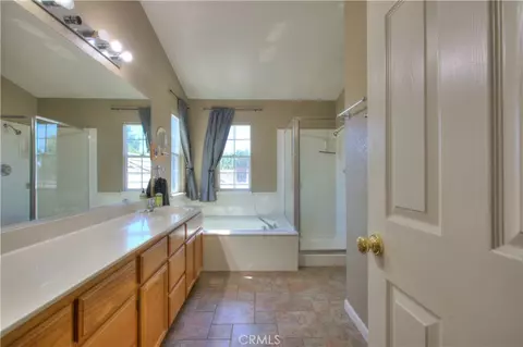 Bath - 4529 Sun Ray, Salida, CA 95368 photo 5 of 10