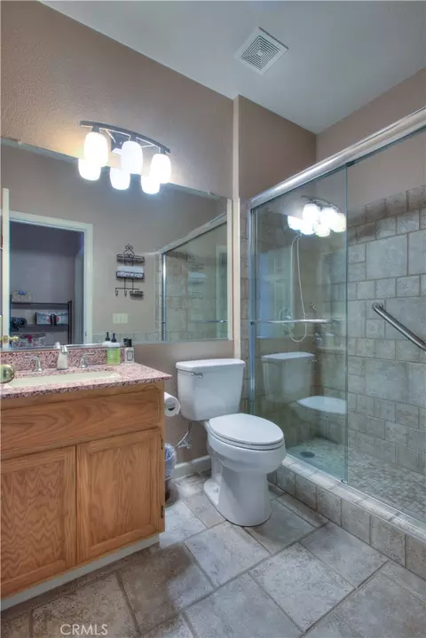 Bath - 4529 Sun Ray, Salida, CA 95368 photo 1 of 10