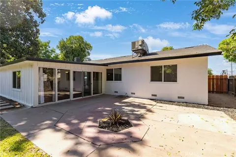Exterior - 1163 W 25th, Merced, CA 95340 photo 4 of 10