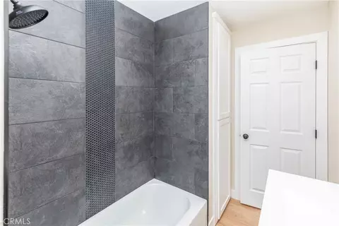 Bath - 1163 W 25th, Merced, CA 95340 photo 3 of 3
