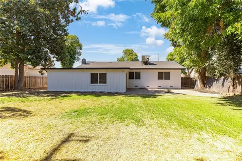 Exterior - 1163 W 25th, Merced, CA 95340 photo 3 of 10