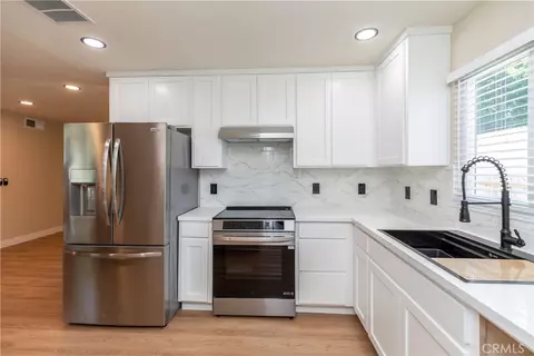 Kitchen - 1163 W 25th, Merced, CA 95340 photo 2 of 4