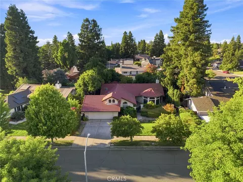 View/Area - 1723 Monte Grosso Dr, Merced, CA 95340 photo 3 of 9