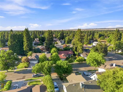 View/Area - 1723 Monte Grosso Dr, Merced, CA 95340 photo 6 of 9