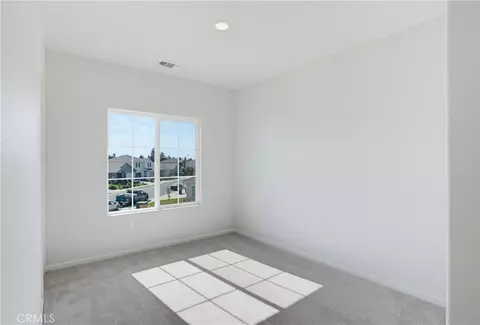 Bedroom - 444 Oleander Ct, Chowchilla, CA 93610 photo 3 of 4