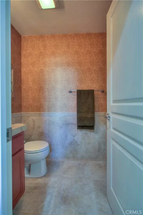 Bath - 1929 Geneva, Manteca, CA 95337 photo 1 of 7