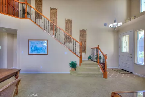 Entry Way - 1929 Geneva, Manteca, CA 95337 photo 2 of 8