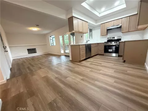 Living - 3372 Wawona Ct, Merced, CA 95340 photo 7 of 8