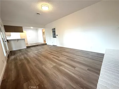 Living - 3372 Wawona Ct, Merced, CA 95340 photo 6 of 8