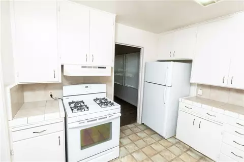 Kitchen - 555 N 2nd, Chowchilla, CA 93610 photo 3 of 6