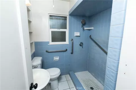 Bath - 555 N 2nd, Chowchilla, CA 93610 photo 1 of 3