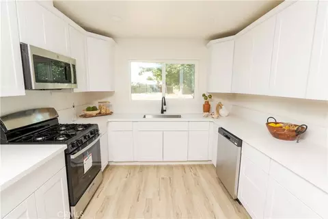 Kitchen - 112 Riverside, Chowchilla, CA 93610 photo 1 of 6