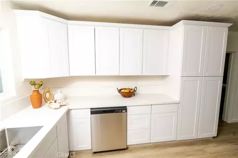 Kitchen - 112 Riverside, Chowchilla, CA 93610 photo 2 of 6