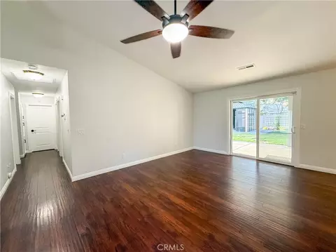 Entry Way - 887 Purdue Ct, Merced, CA 95348 photo 2 of 3