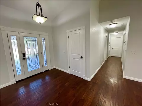 Entry Way - 887 Purdue Ct, Merced, CA 95348 photo 3 of 3