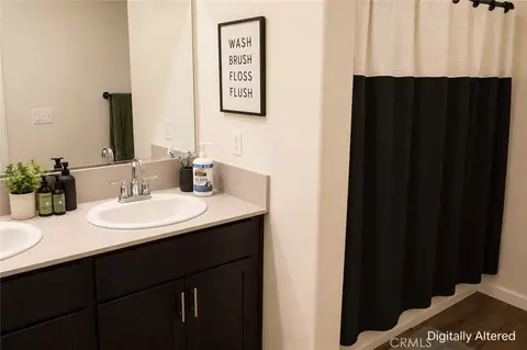 Bath - 4265 Freemark Ave, Merced, CA 95348 photo 2 of 2