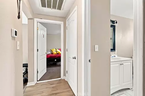 Entry Way - 417 Sutter, Manteca, CA 95336 photo 5 of 5