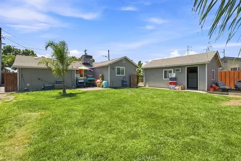 Exterior - 417 Sutter, Manteca, CA 95336 photo 6 of 7