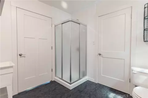 Bath - 1560 W 23rd, Merced, CA 95340 photo 2 of 2