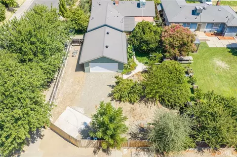 View/Area - 1560 W 23rd, Merced, CA 95340 photo 3 of 5