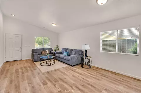 Living - 362 Rhianon, Merced, CA 95341 photo 1 of 4