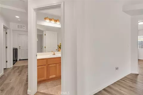 Entry Way - 362 Rhianon, Merced, CA 95341 photo 1 of 2