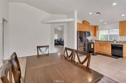 Dining - 362 Rhianon, Merced, CA 95341 photo 5 of 5