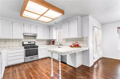 Kitchen - 1147 Pelican Ct, Merced, CA 95340 photo 3 of 3