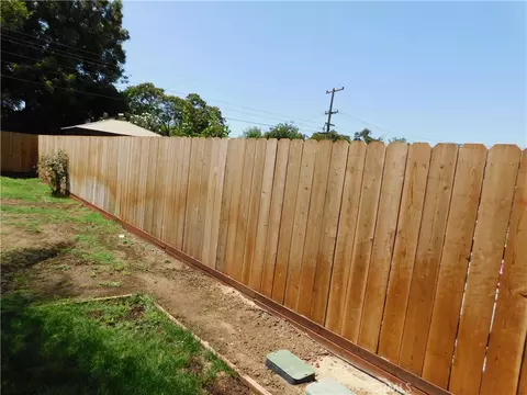Exterior - 1780 W 8th, Merced, CA 95341 photo 10 of 33
