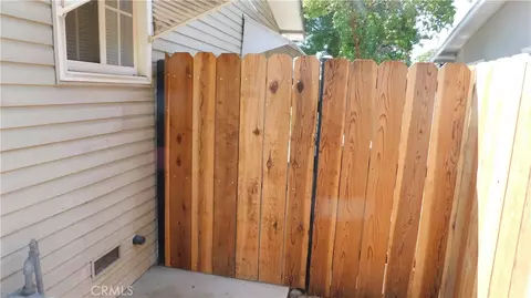 Exterior - 1780 W 8th, Merced, CA 95341 photo 2 of 33