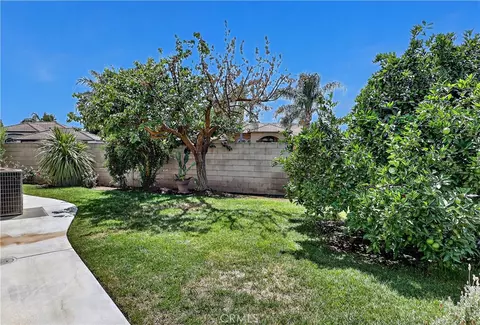 Exterior - 3077 Express Ct, Madera, CA 93637 photo 5 of 7