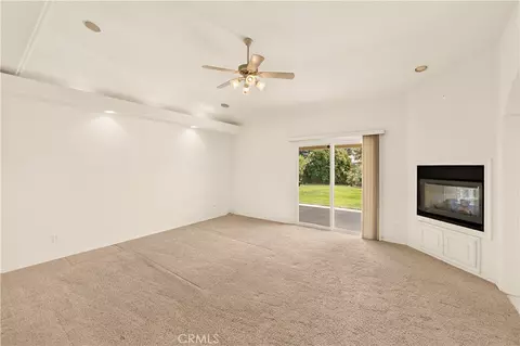 Living - 3077 Express Ct, Madera, CA 93637 photo 6 of 7