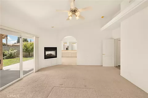 Living - 3077 Express Ct, Madera, CA 93637 photo 7 of 7