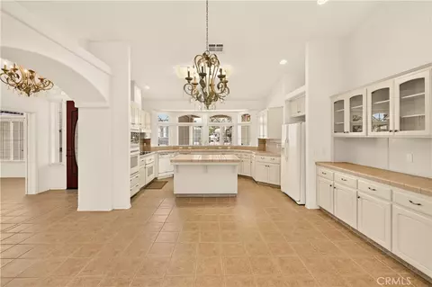 Kitchen - 3077 Express Ct, Madera, CA 93637 photo 1 of 4
