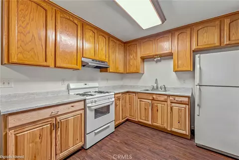 Kitchen - 9566 E Broadway, Planada, CA 95365 photo 5 of 6