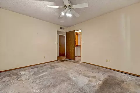 Bedroom - 587 W Donna Dr, Merced, CA 95348 photo 2 of 8