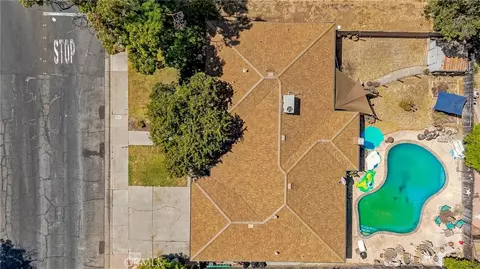 View/Area - 587 W Donna Dr, Merced, CA 95348 photo 3 of 5