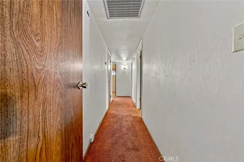 Entry Way - 587 W Donna Dr, Merced, CA 95348 photo 3 of 4