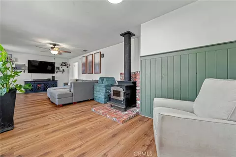 Living - 15994 3rd St, Snelling, CA 95369 photo 1 of 1